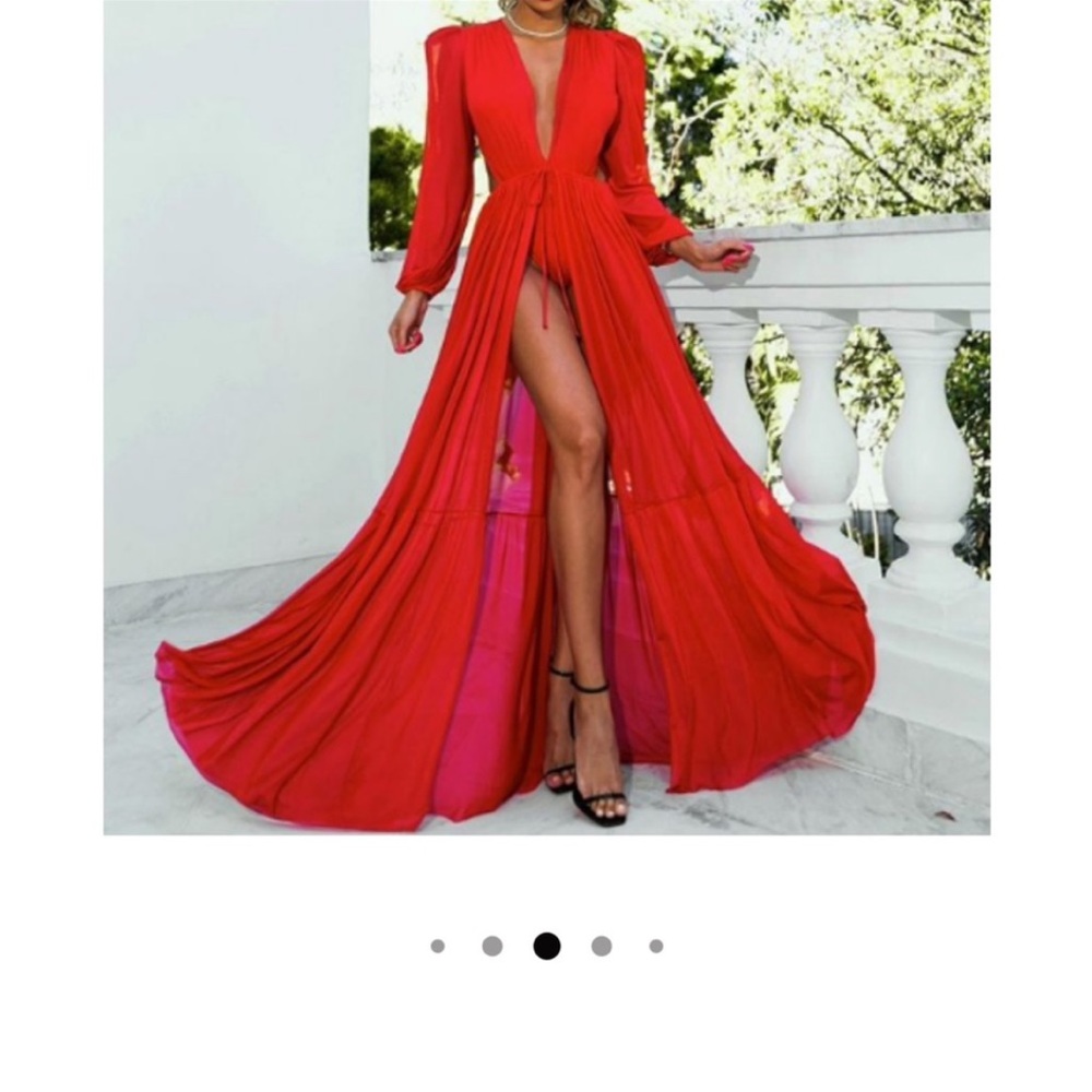 Beach coverup used once